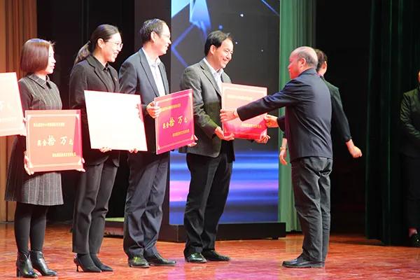 弦歌不辍五十载，上下求索奏华章——郑州市第五十四中学简介