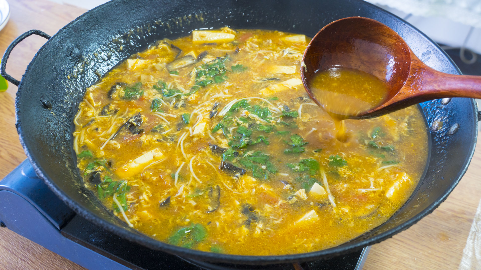 钟南山院士说，晚餐要“少食多营养”，常吃5种晚餐，或有益健康