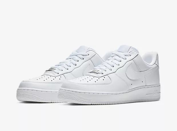 春季好看的运动鞋,秋冬季脚感超好的几款运动鞋推荐