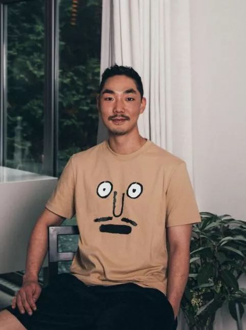 你穿的衣服这么土是大妈风吗,为啥我穿衣服总是那么土