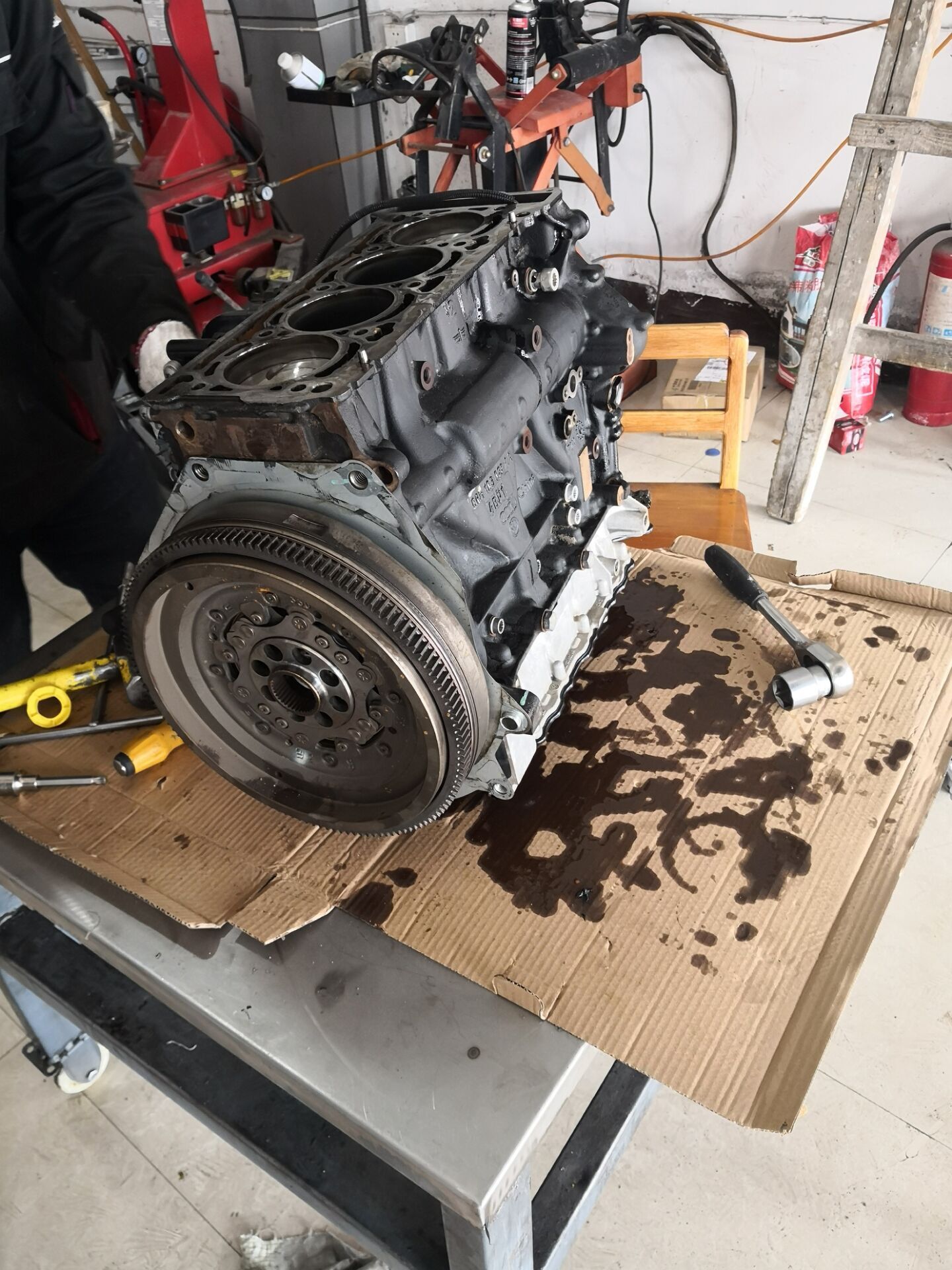 新款奥迪q3烧不烧机油,奥迪q31.4t烧机油吗