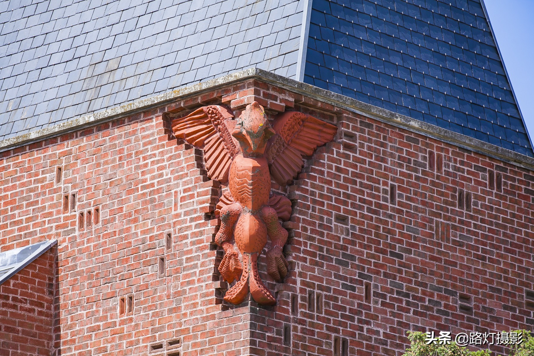 和赫伦齐名的匈牙利瓷器,匈牙利赫伦女王纪念瓷器精品欣赏
