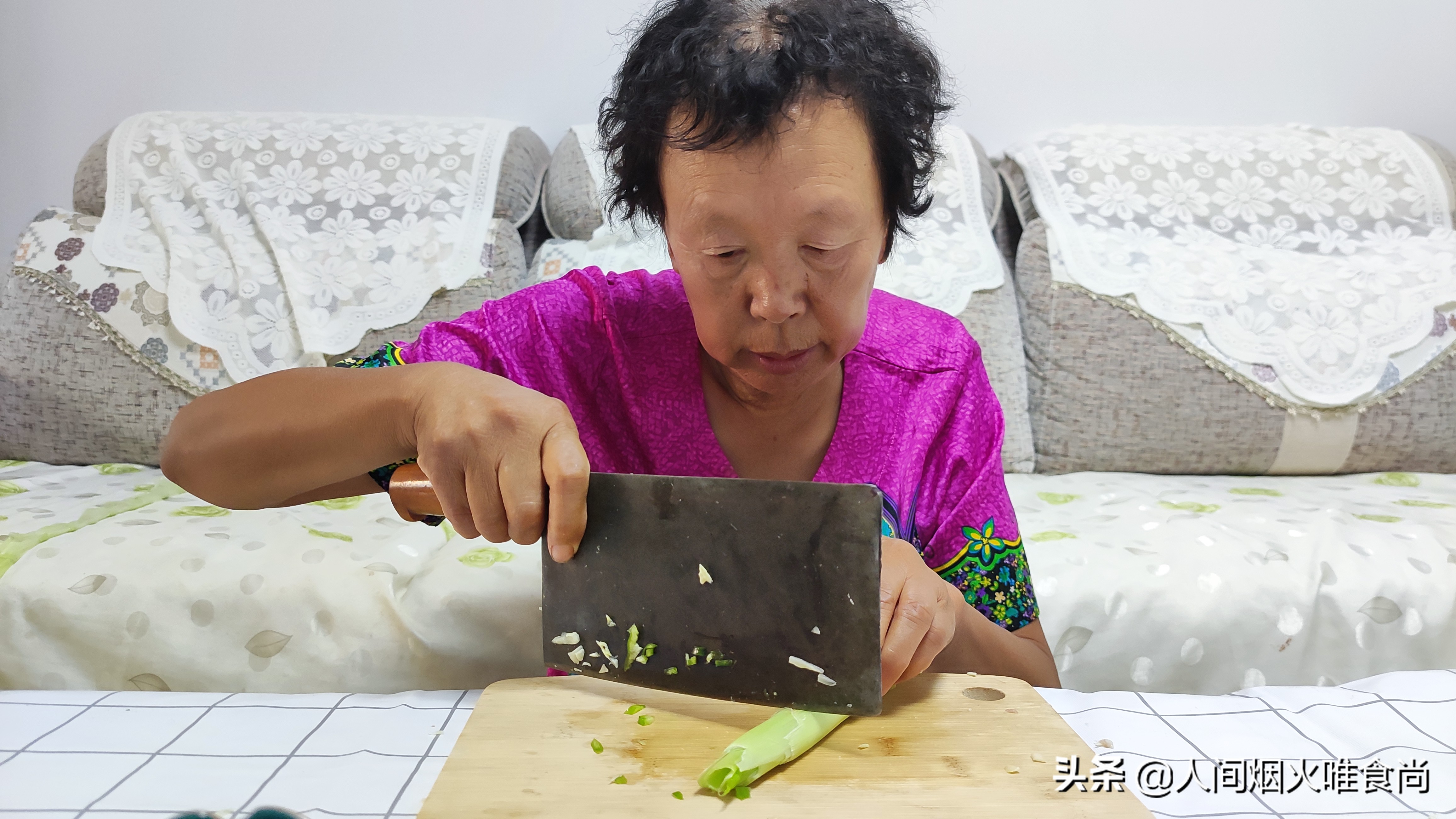 鲜笋炒肉丁,竹笋炒肉丝拌面怎样做才好吃