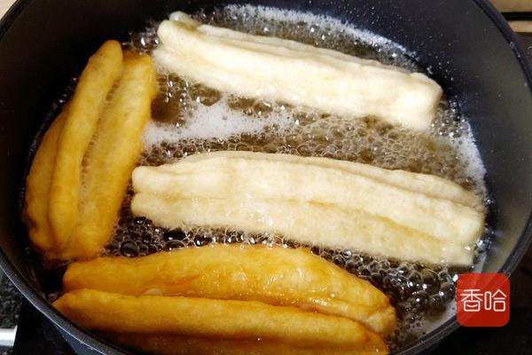 油条怎么做酥脆松软完整教程,油条怎么快速做酥脆松软完整教程
