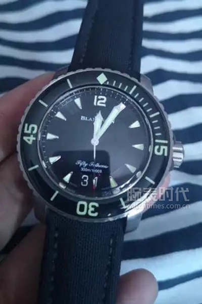 网友晒上千万的手表,网友晒1300手表