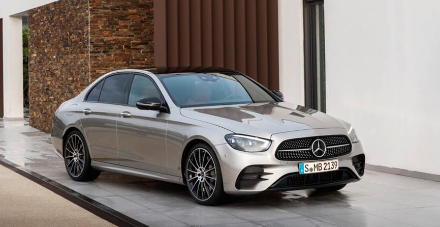 口碑最好的三排豪华车,速腾冠军跟八代思域怎么选