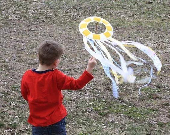 让小孩每天坚持做三件小事,一招让孩子心灵手巧