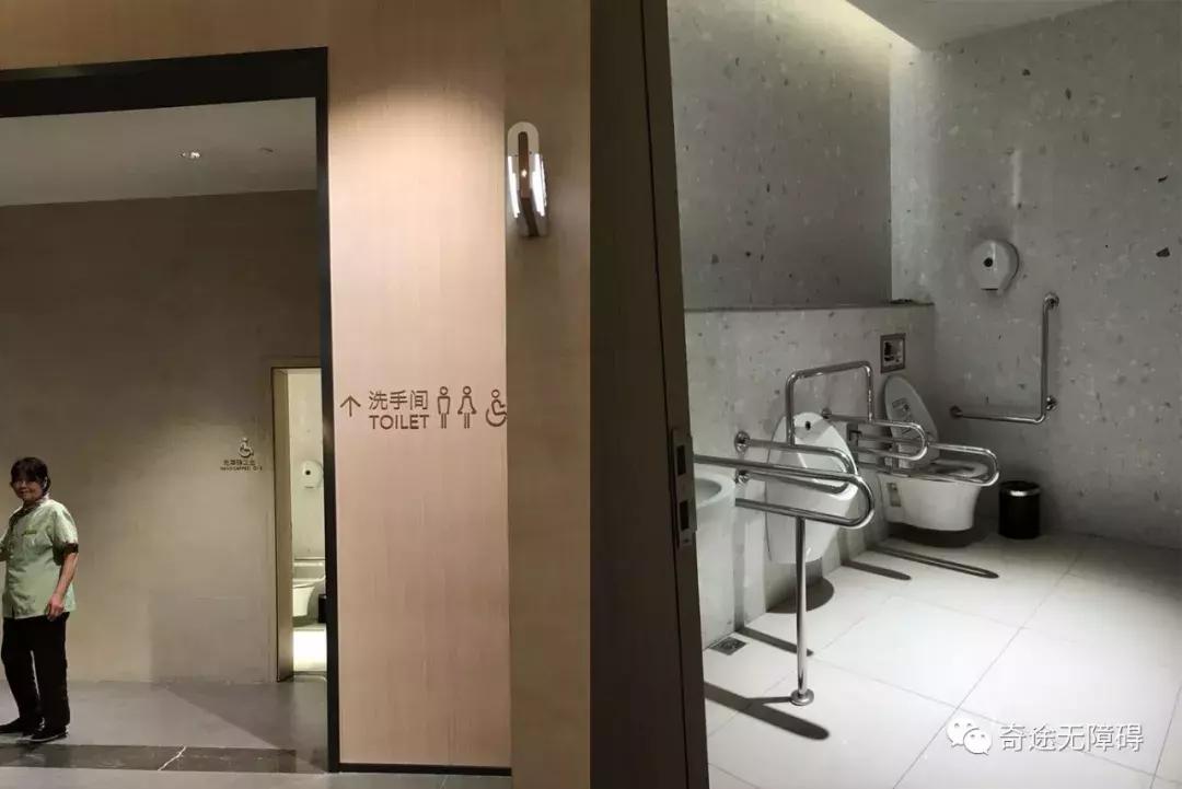 测评百家海底捞,南京哪些海底捞是24小时的