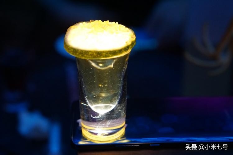 星空鸡尾酒吧厦门,一杯好喝又好看的星空鸡尾酒