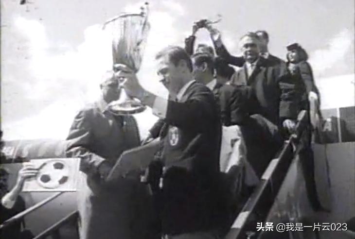 多特三进欧冠决赛,第一次进决赛就夺冠的欧冠