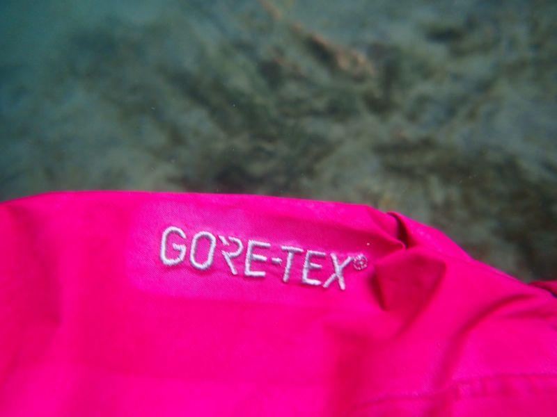 thenorthface北面冲锋衣测评,防水防雪羽绒服thenorthface