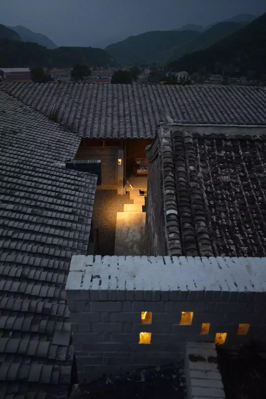 这才叫生活！山中3年他建了一个漂亮小院，活的比年轻人还酷！