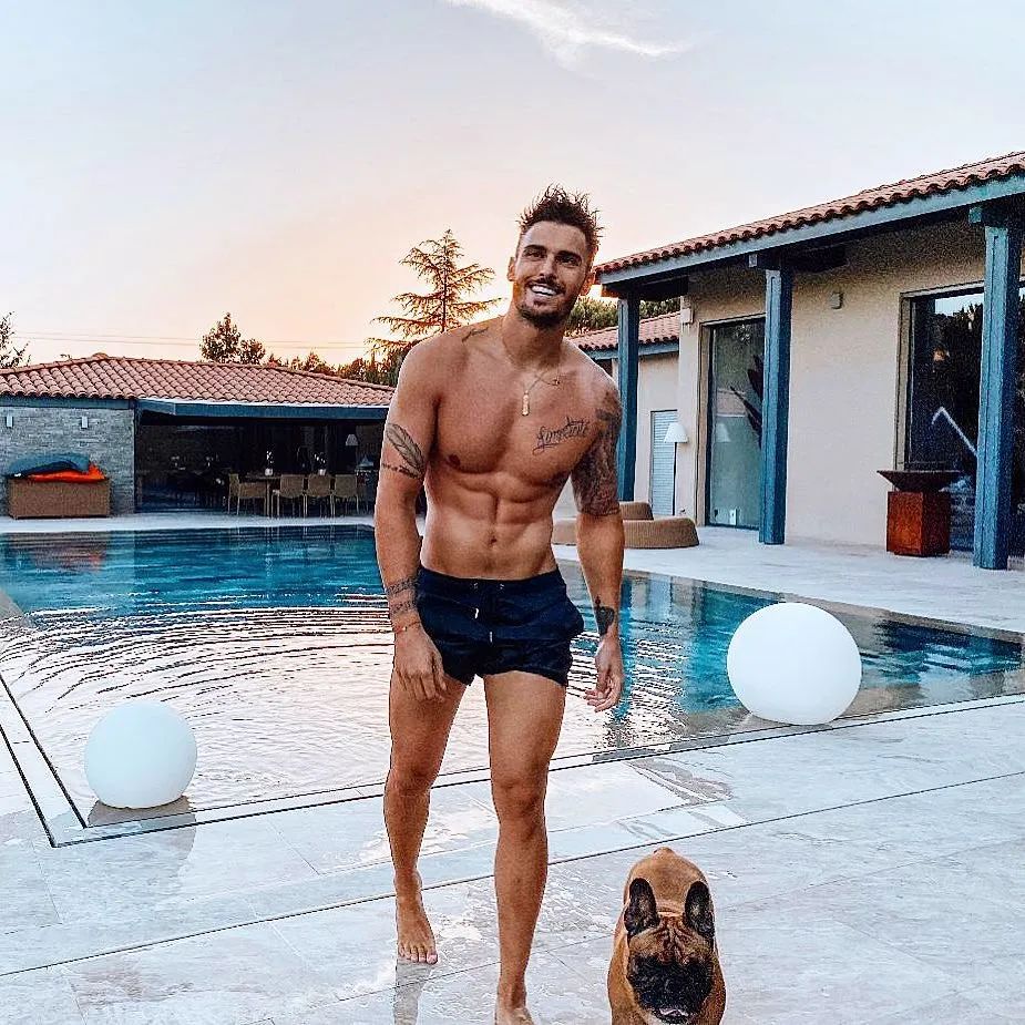 昔日男模“一哥”创立高级潮流服装品牌,人生的下半场更精彩