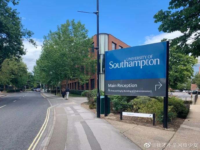 英国留学看皇马,国际奢侈品管理专业