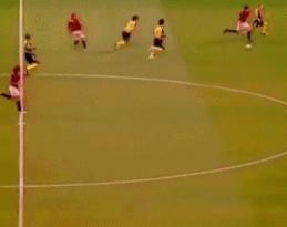 足坛卡卡帅气卡点视频,足坛帅哥卡卡