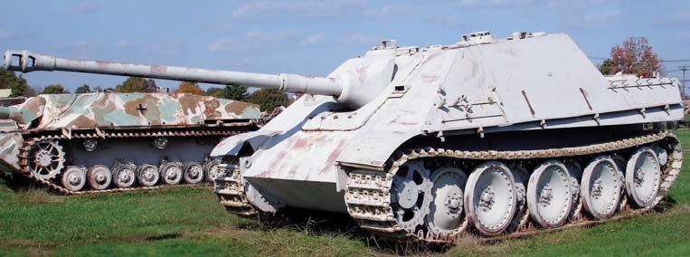 二战m40自行榴弹炮,su152对战猎豹