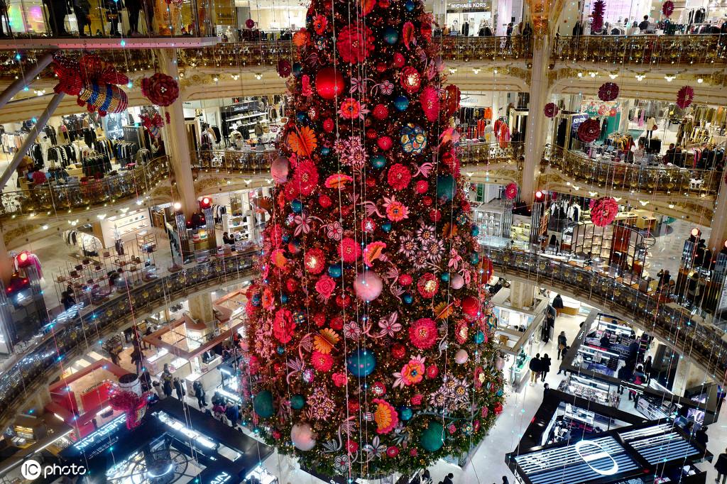 买gucci的年轻人,卖gucci的小玉