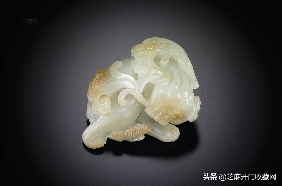 鸡血玉和翡翠哪个对身体更有好处,玉和翡翠对人体的好处和坏处图片