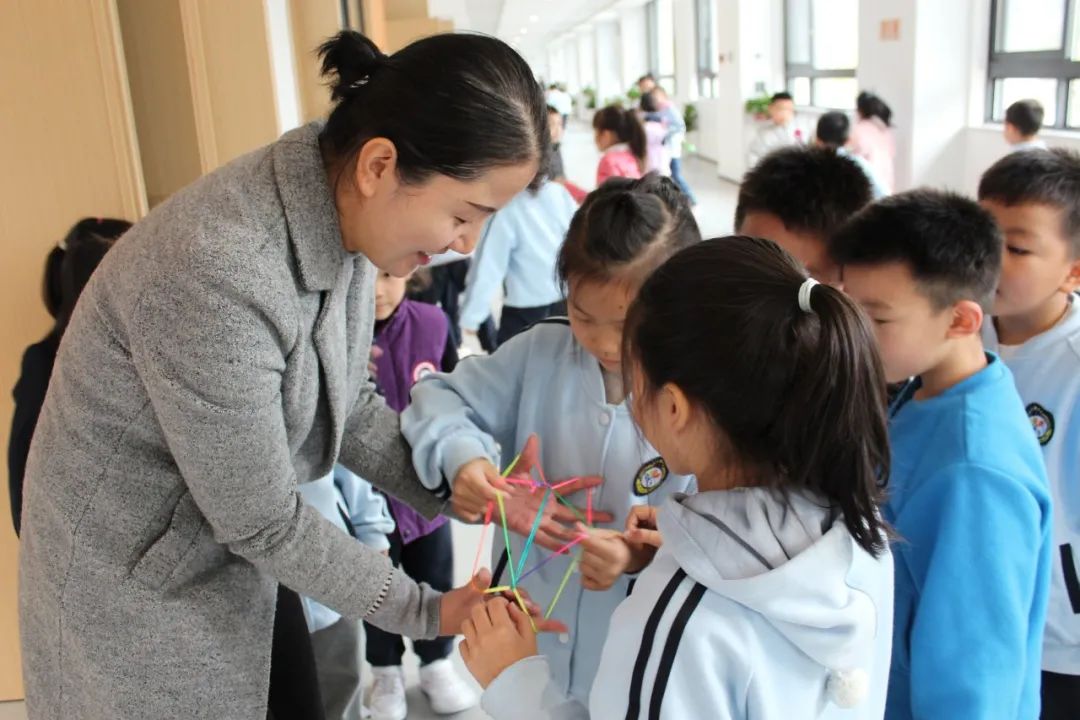 迈出“双减”提质新步伐，西安市宏景小学“一统筹两结合三协调四评价”，让作业“活”起来孩子“动”起来