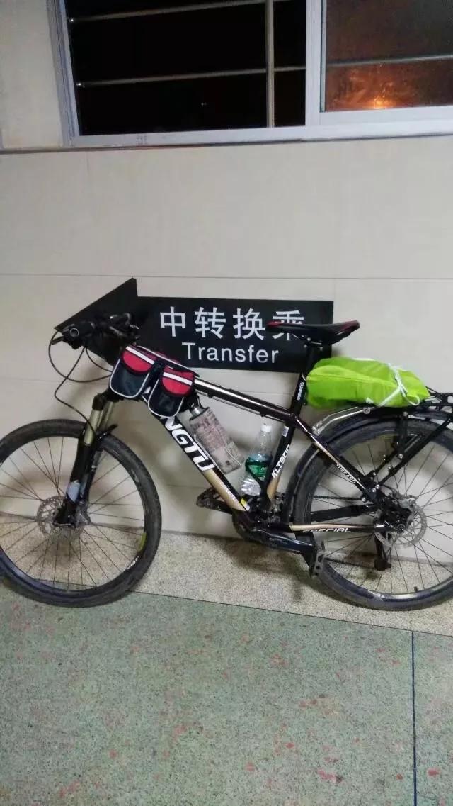 骑行到拉萨后的人 (骑行到拉萨前后变化照片)