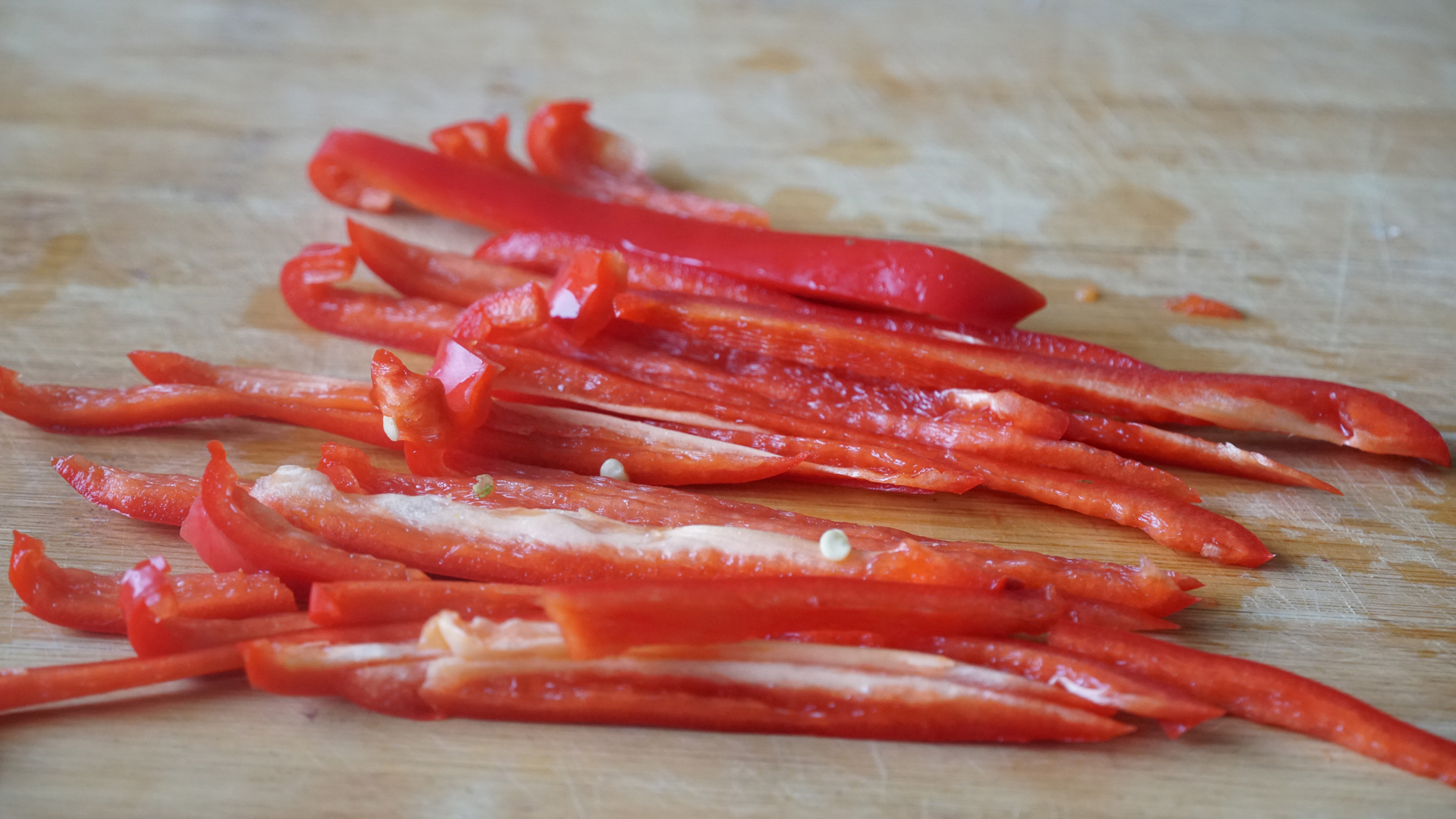 家里用的多功能电饼铛,家里有电饼铛还用买烤箱吗
