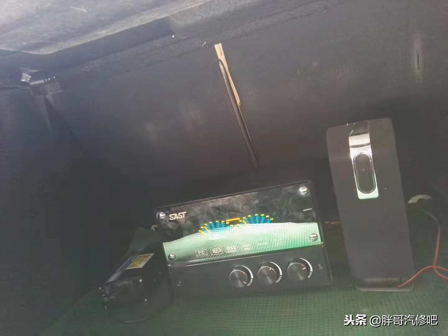 家用音响改装220伏音箱,车载低音炮12v改家用过程