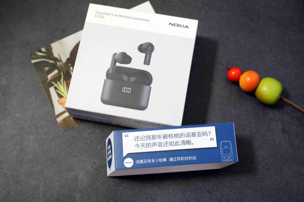 诺基亚e1200和小米头戴蓝牙耳机,诺基亚蓝牙耳机值得入手吗