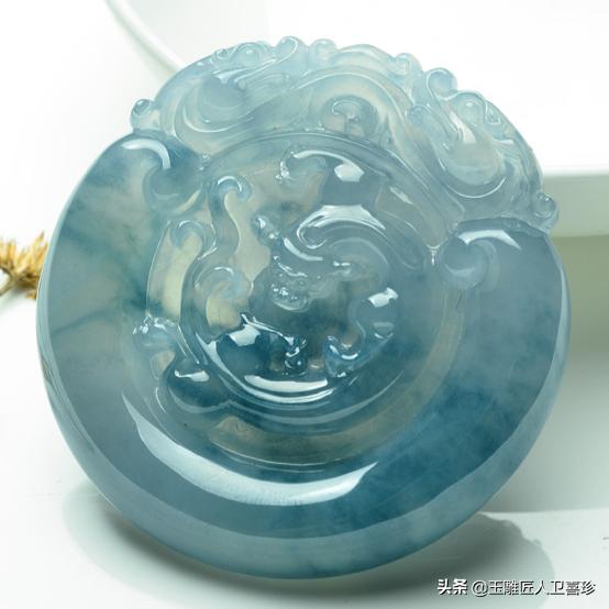 为什么说玉养人三年人养玉一生,为什么说人养玉三年玉养人一生呢