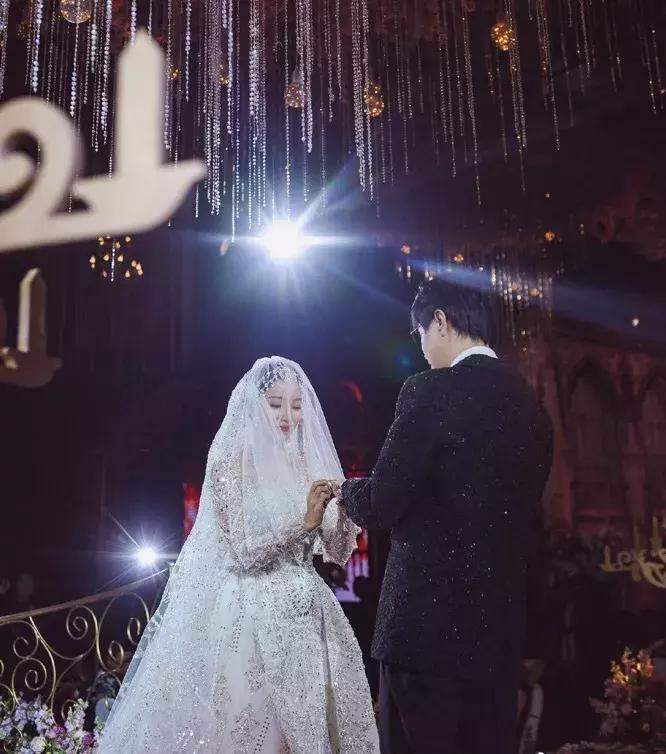 备婚必选婚纱照推荐,备婚婚纱礼服推荐