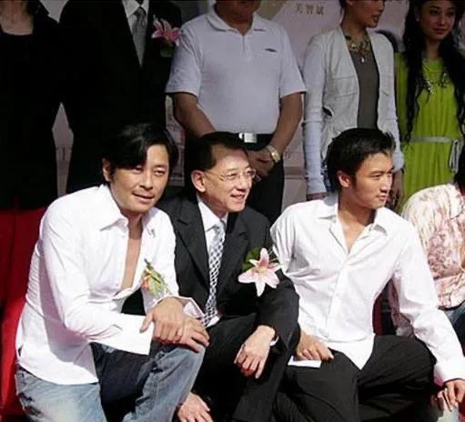 谢霆锋和游鸿明,谢霆锋邓紫棋达人反赌