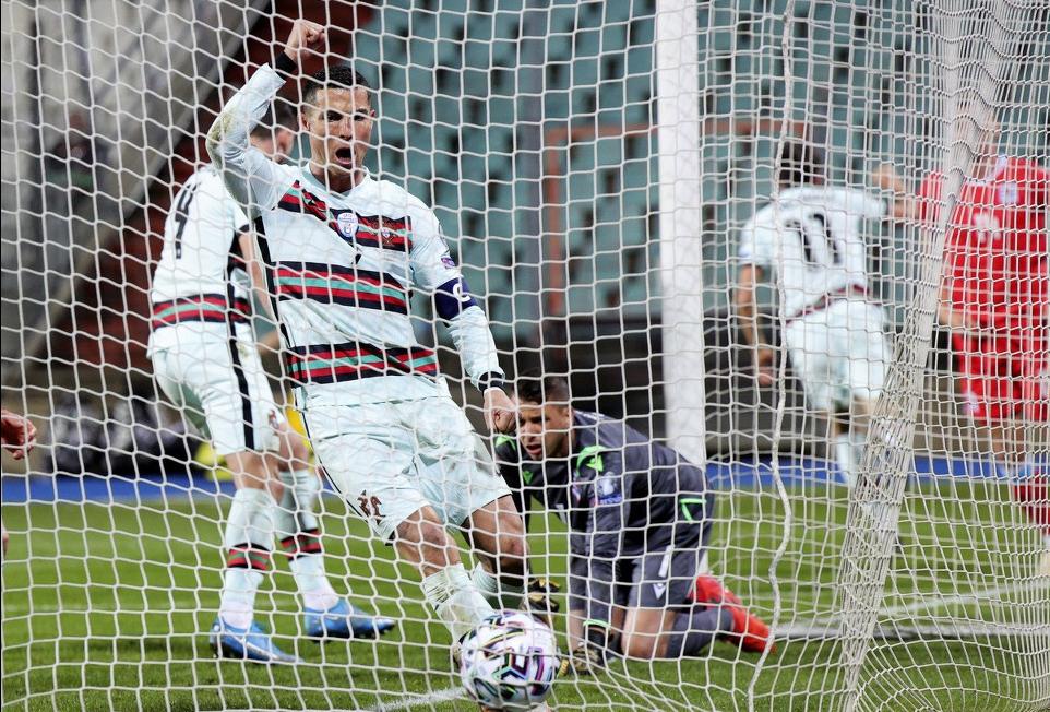 世预赛c罗遇门线悬案,世预赛三场