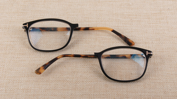 眼镜坏了用哪种胶才能粘好,眼镜坏了可以用啥胶粘