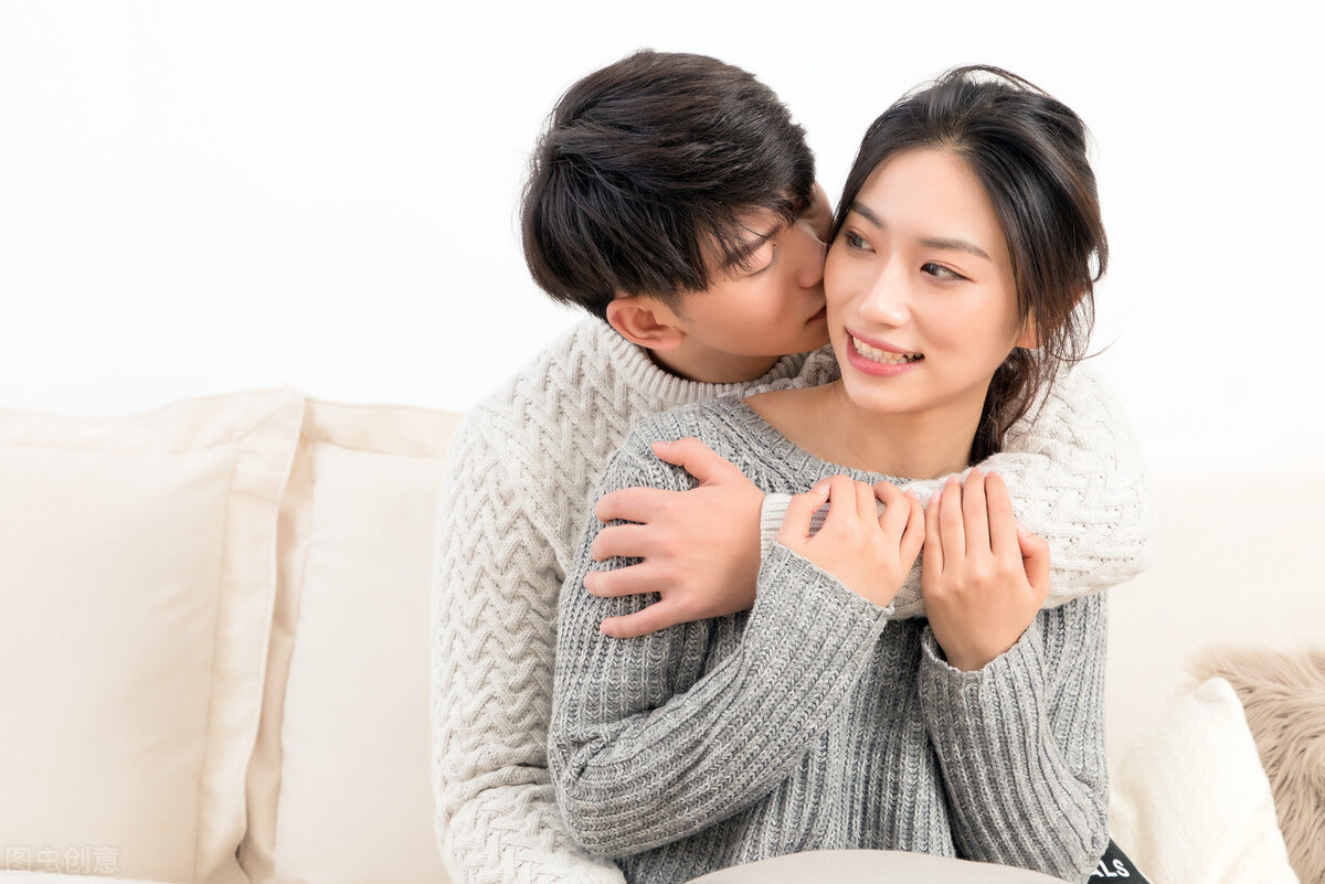 夫妻同房出现2处异常，当心HPV感染，3重防护，保住宫颈健康