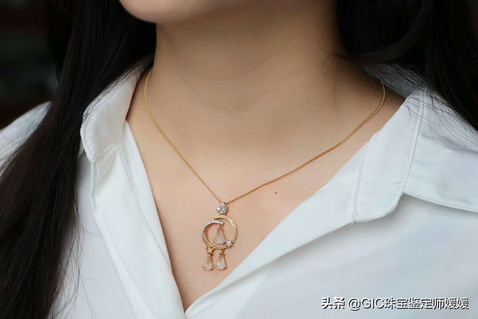 显瘦锁骨链推荐,夏天穿戴什么样的锁骨链有质感