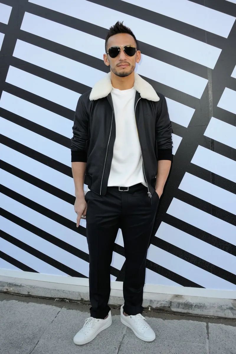 175cm的中田英寿，亮相时装周穿成165cm，但气场很强大