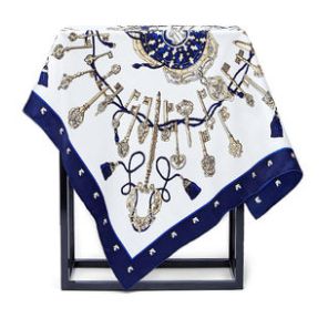 丝巾搭配50岁,丝巾10种搭配方法