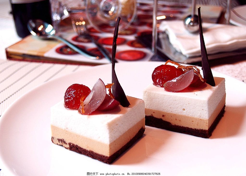 堪比黄金的蔗糖，只有贵族才能享用，欧洲为了蔗糖的血腥奴役