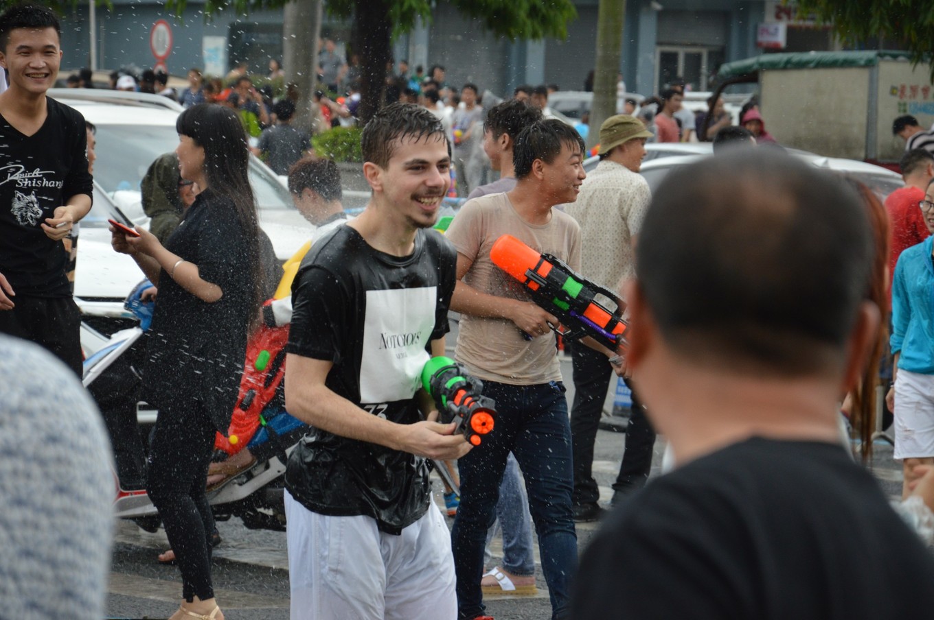 涓滆帪杩樻湁鍑犲ぉ娼箍,涓滆帪鐜板湪鐗瑰埆娼箍