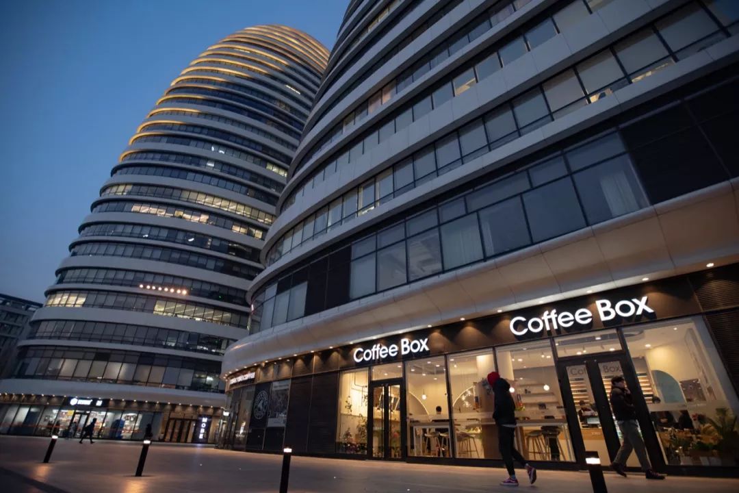 国产咖啡创业史,连咖啡硬核重启转战线上换道求生