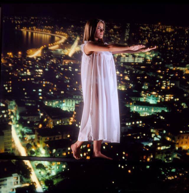 半夜发现家人梦游,人梦游该怎么弄