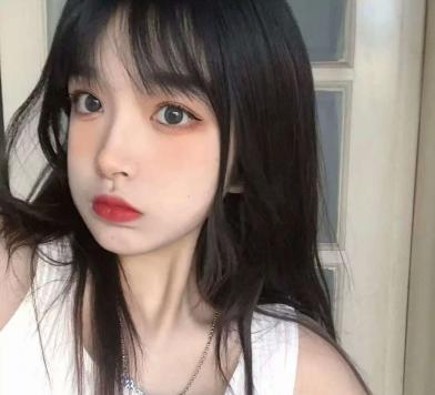 热恋期只会“mua”？女孩更喜欢这个，直男：为啥不早说