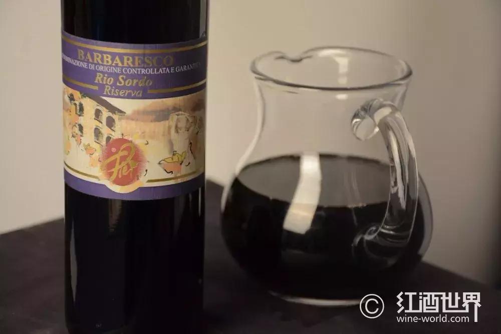 喝葡萄酒之前如何醒酒,红酒喝之前要醒酒是什么意思