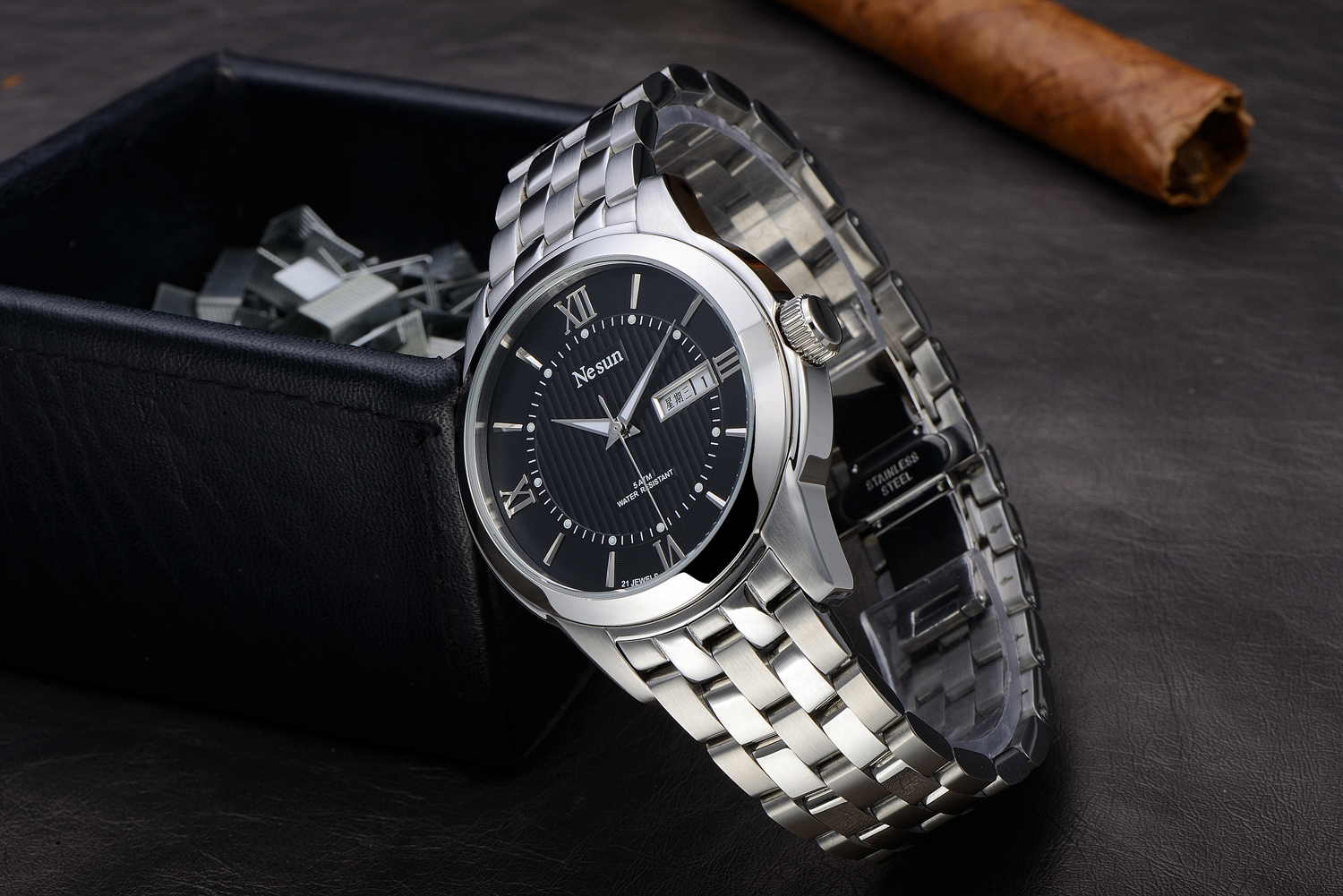 手表怎么那么贵,手表那么便宜是真是假