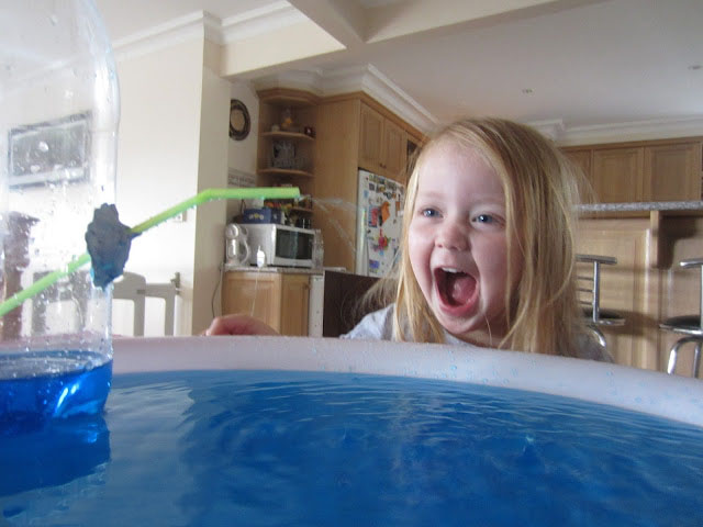 瓶子气球科学小实验,气球和瓶子可以做什么实验