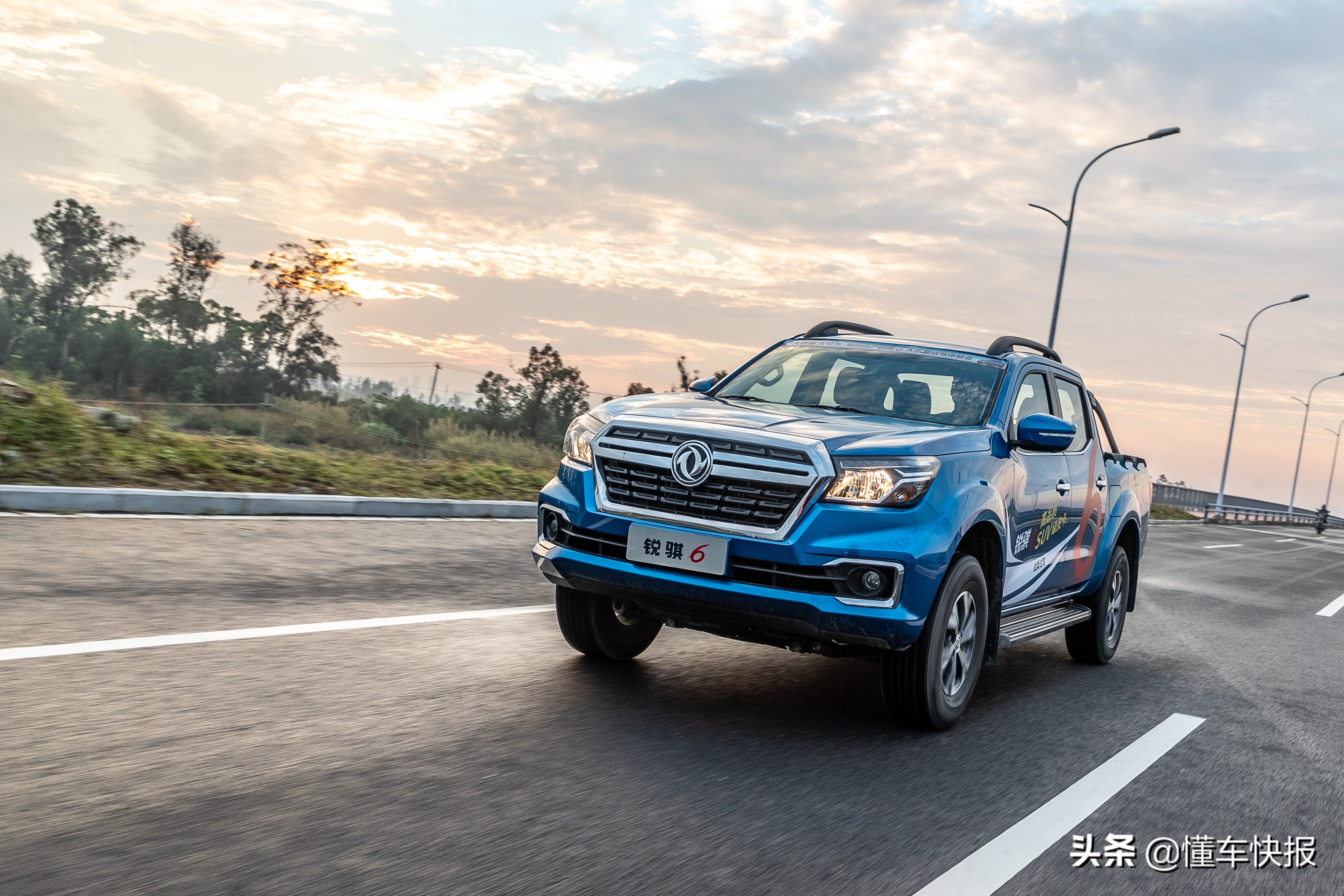锐骐6国六柴油版和风骏柴油皮卡,锐骐6皮卡和五十铃铃拓哪个保值