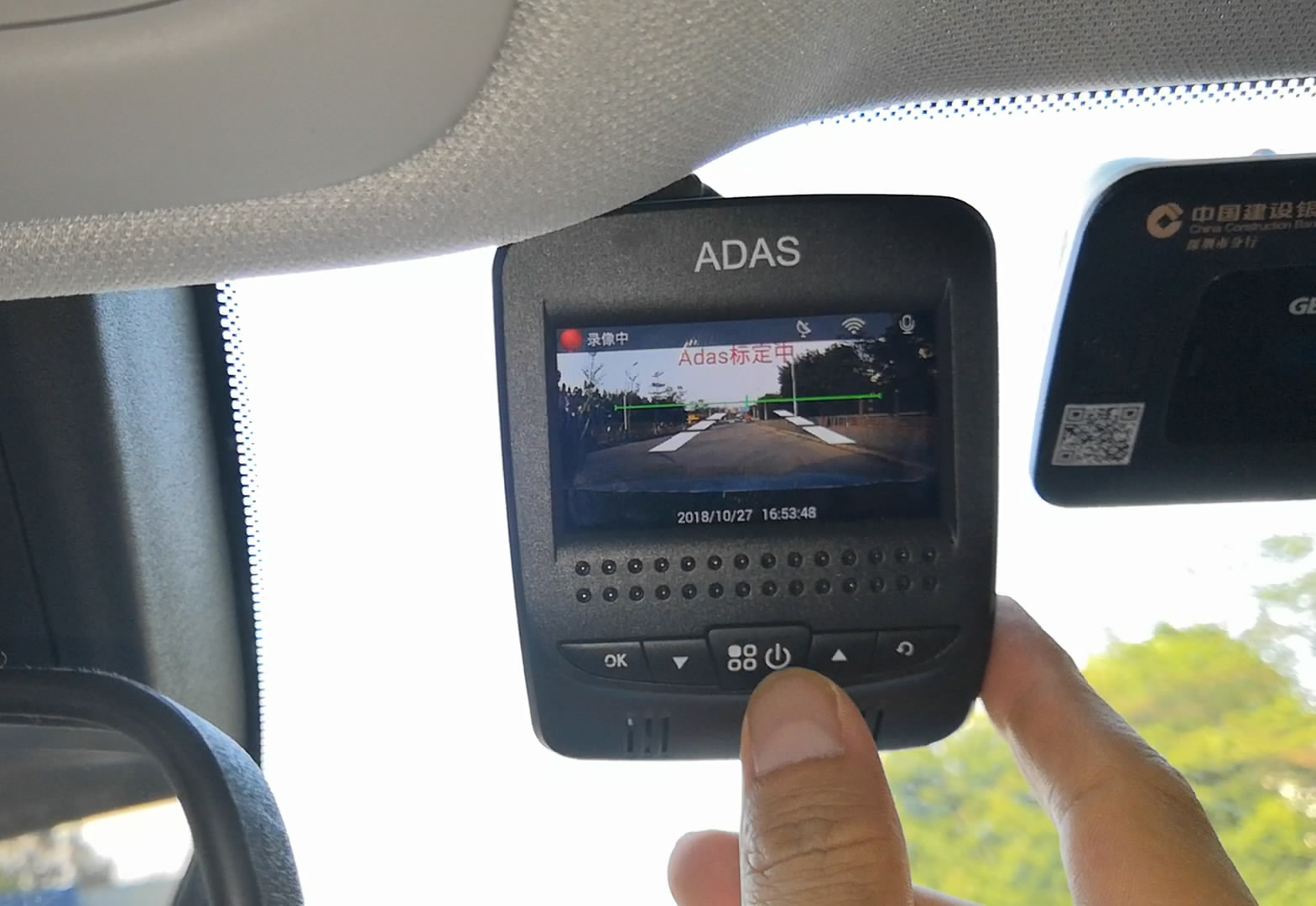 手机当行车记录仪用，老司机教你实现行车记录仪视频与手机同步