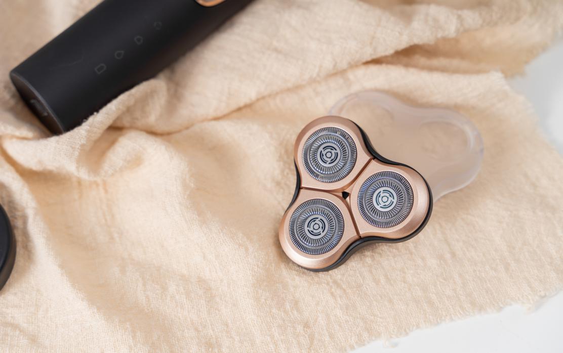 舒士凌朗s3顺滑型电动剃须刀,素士凌朗s3剃须刀如何拆解