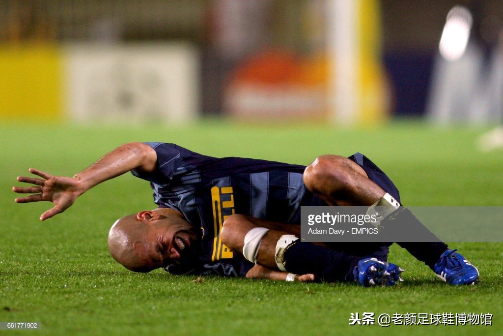 脚踏虎爪靴的神奇巫师，35岁参加世界杯，41岁复出只为母队上座率