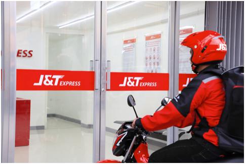 快递“春节争夺战”打响！顺丰、京东、通达系均表示“过年不打烊”，加收“服务费”能否填上价格战的坑？