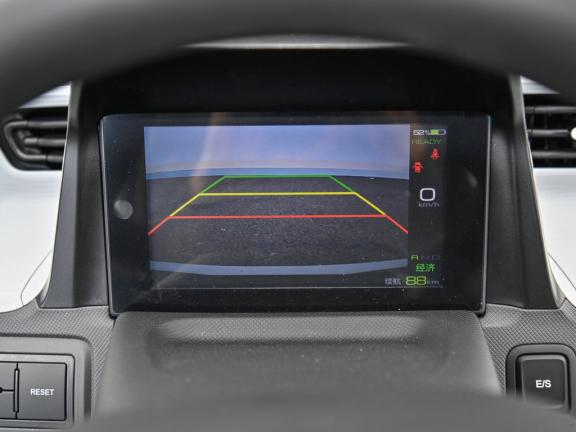 喜提五菱宏光mini马卡龙第三代,最新五菱宏光miniev马卡龙落地价